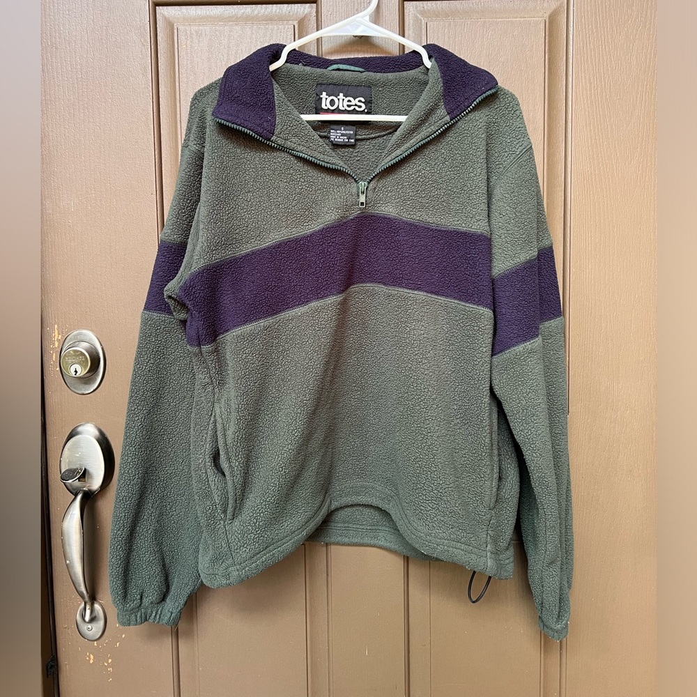 Totes quarter zip